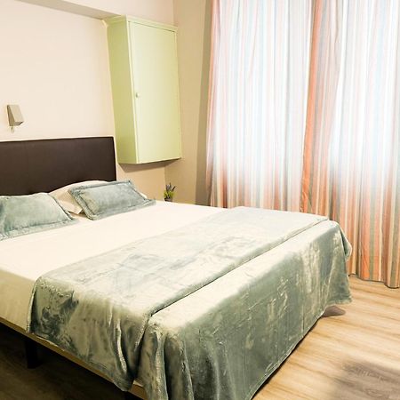 Hostel Monaco 丰沙尔 外观 照片