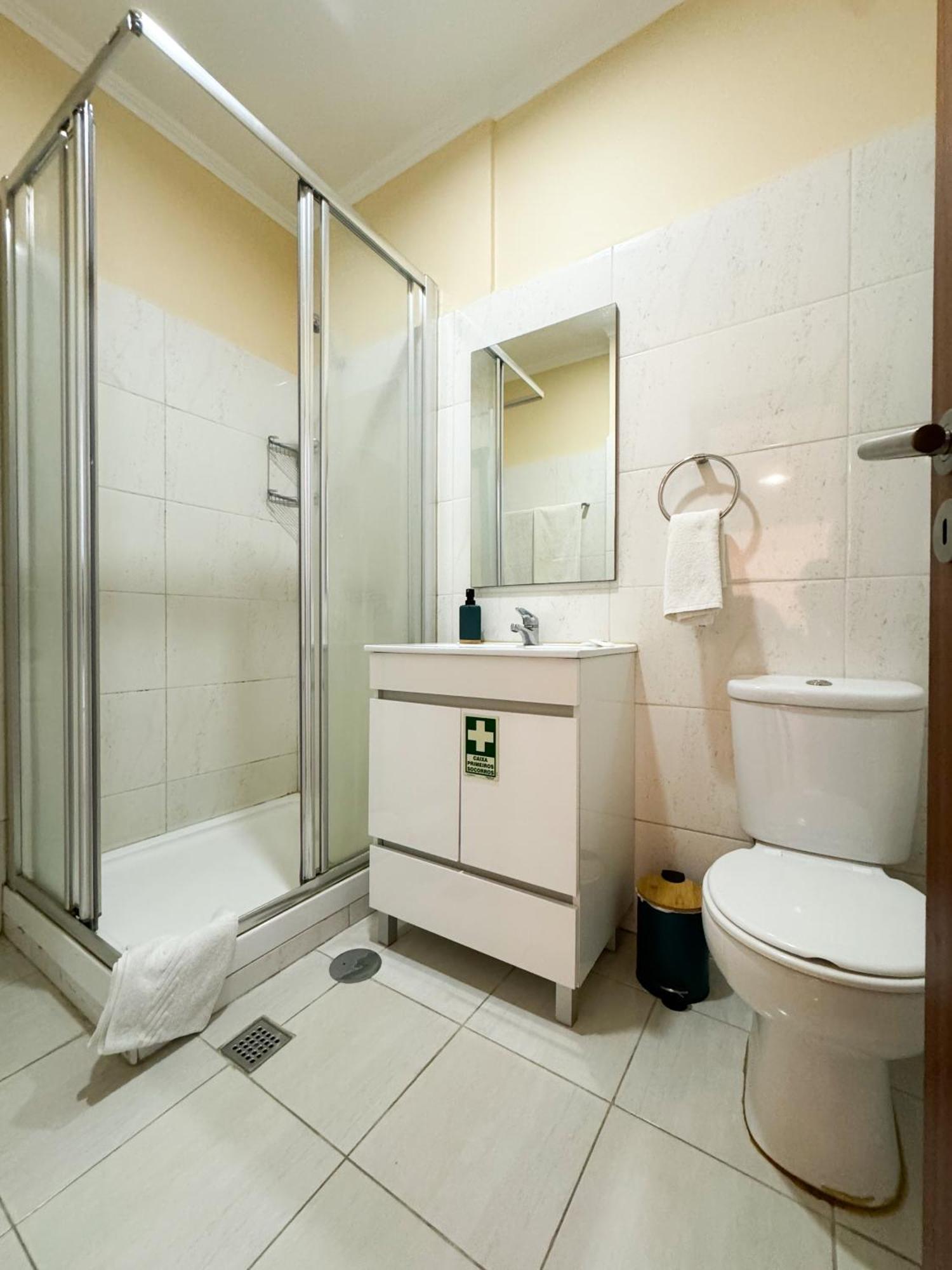 Hostel Monaco 丰沙尔 外观 照片